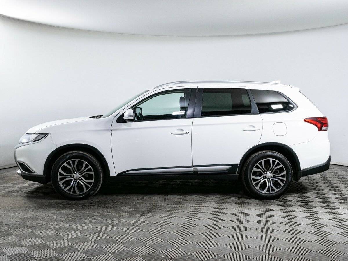 Купить Mitsubishi Outlander, 2018, 137 000 км, фото №8