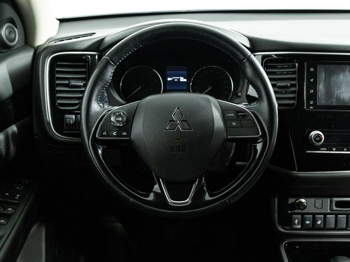 Купить Mitsubishi Outlander, 2021, 104 950 км, фото №19