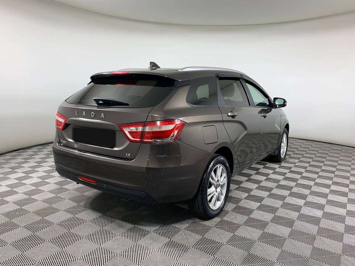Купить Lada (ВАЗ) Vesta SW, 2018, 152 786 км, фото №5