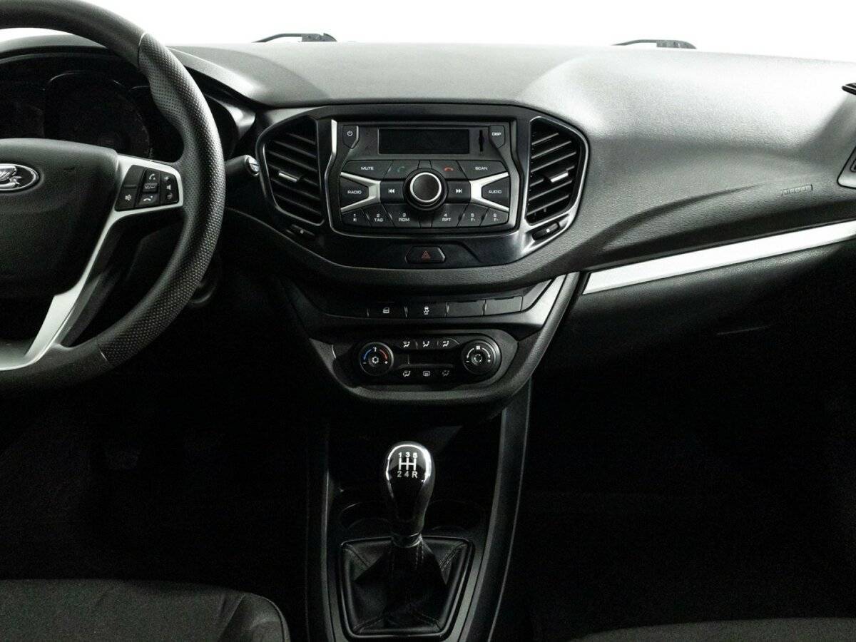 Купить Lada (ВАЗ) Vesta, 2019, 128 500 км, фото №14