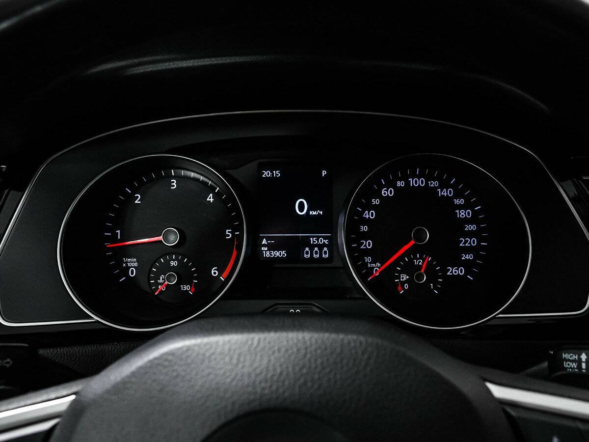 Купить Volkswagen Passat, 2019, 183 904 км, фото №10