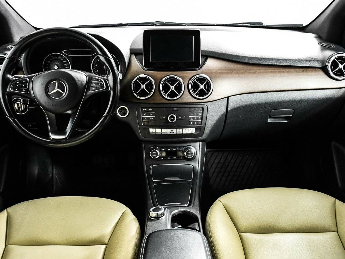 Купить Mercedes-Benz B-Класс 180, 2015, 114 529 км, фото №11