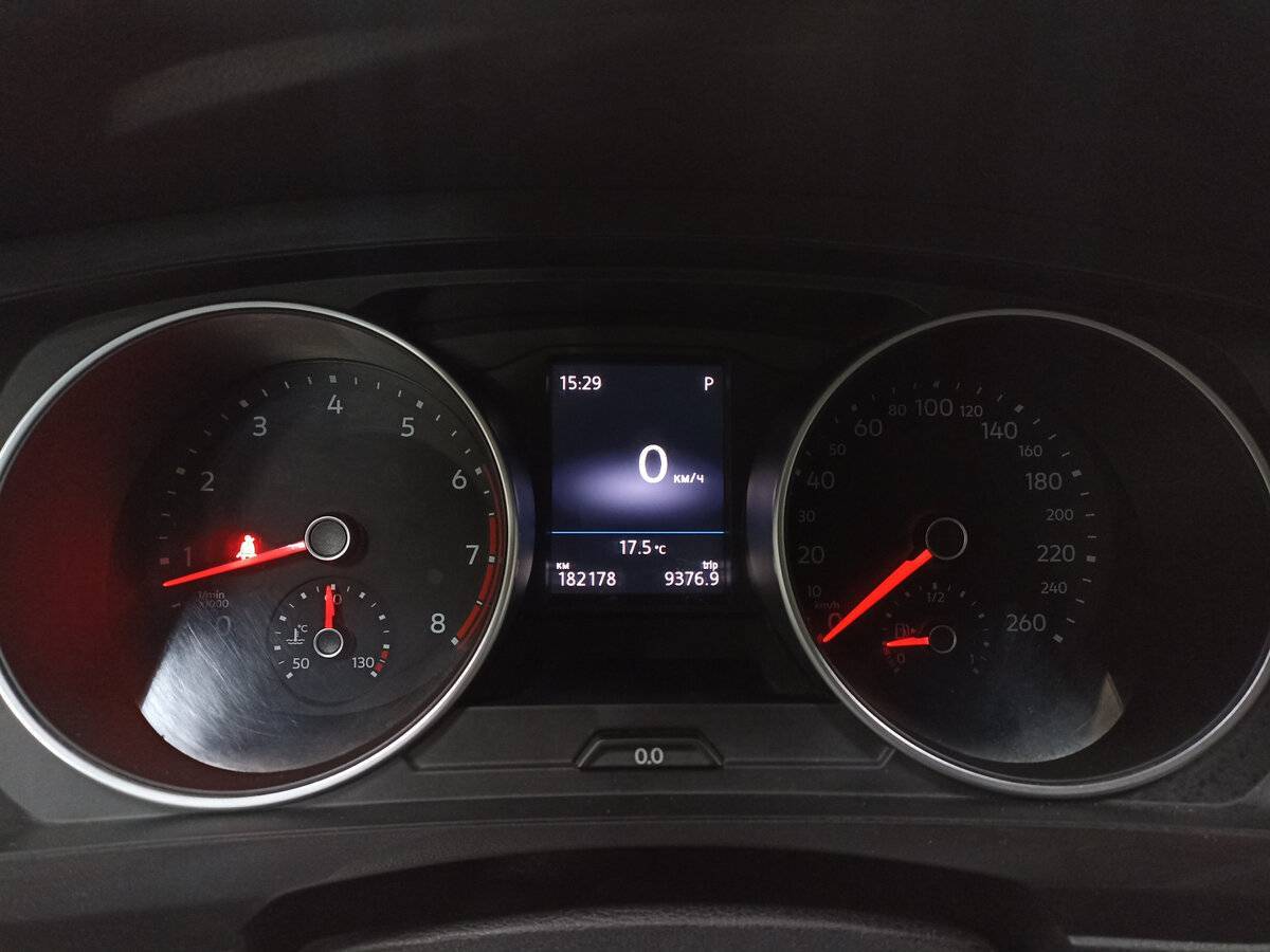 Купить Volkswagen Tiguan, 2018, 182 157 км, фото №13