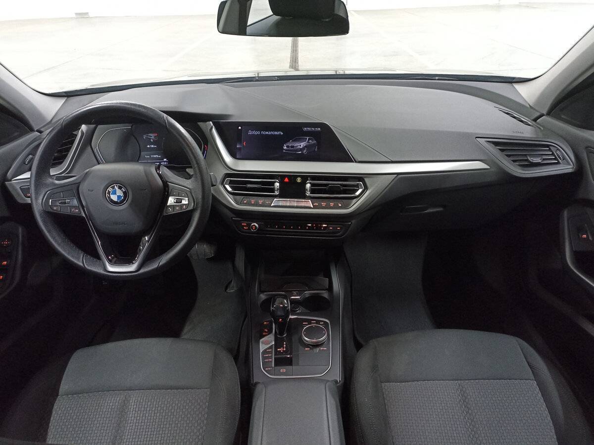 Купить BMW 1 серии 118i, 2019, 111 975 км, фото №14