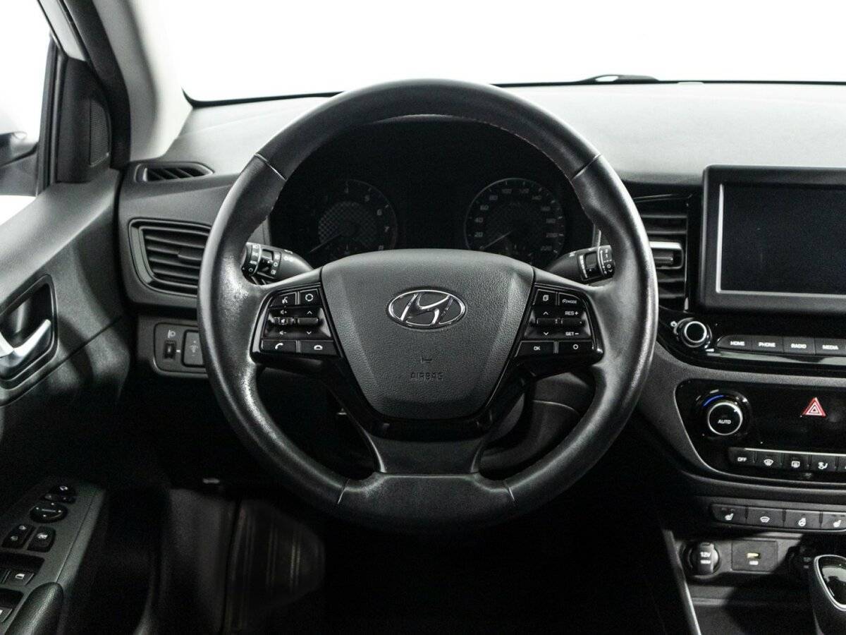 Купить Hyundai Solaris, 2020, 85 333 км, фото №19