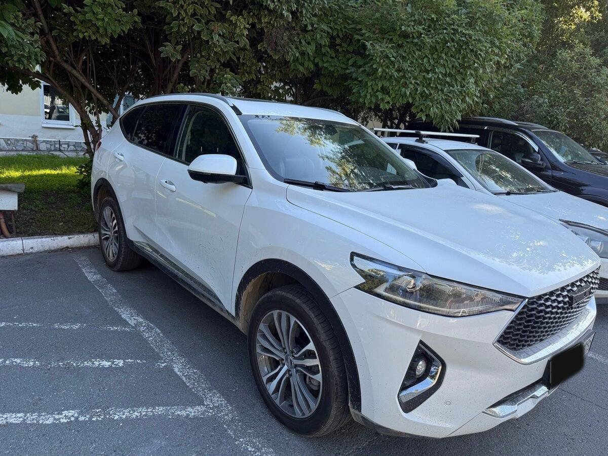 Haval F7