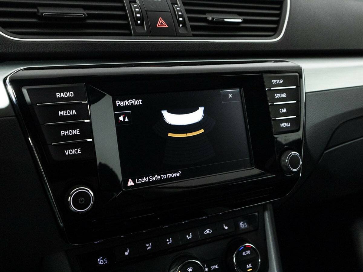 Купить Skoda Superb, 2015, 99 267 км, фото №17