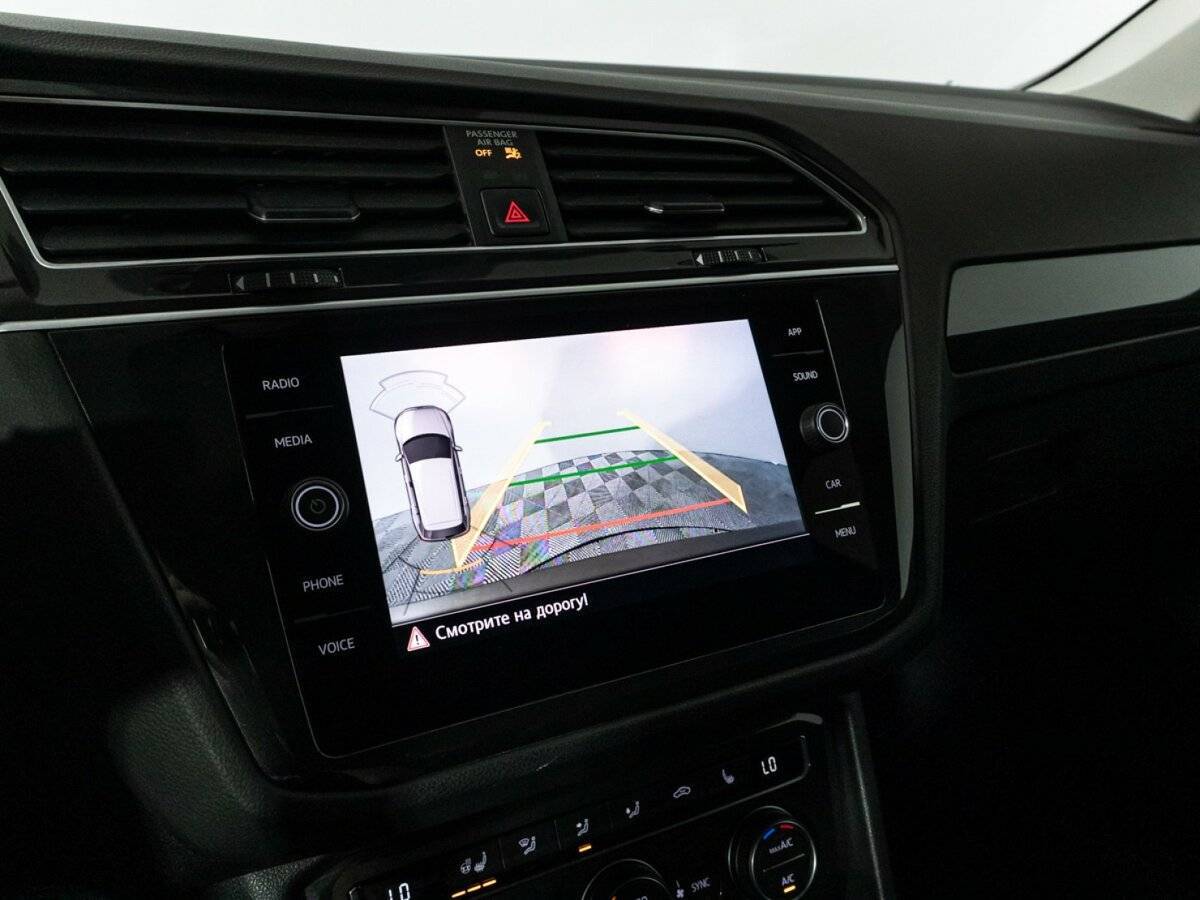 Купить Volkswagen Tiguan, 2019, 69 371 км, фото №17