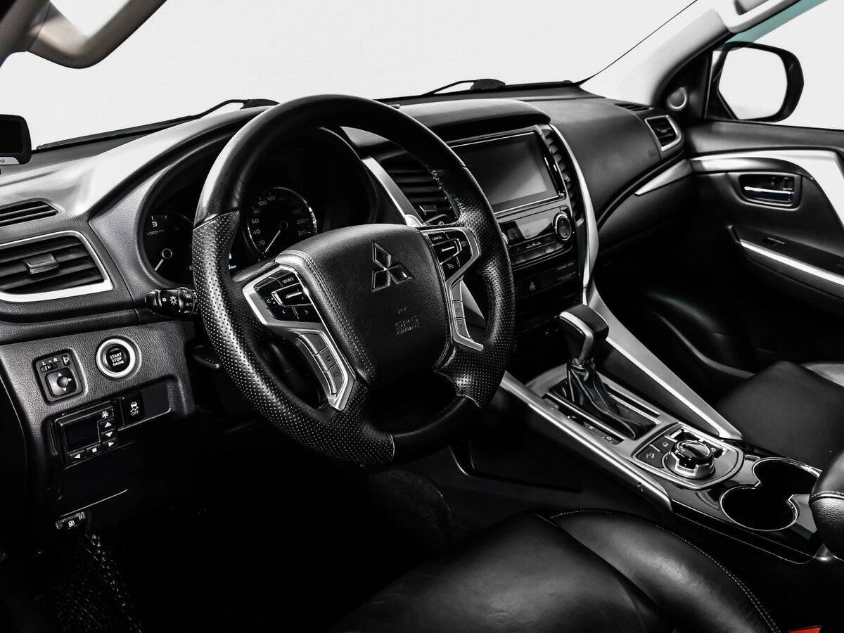 Купить Mitsubishi Pajero Sport, 2017, 138 833 км, фото №13