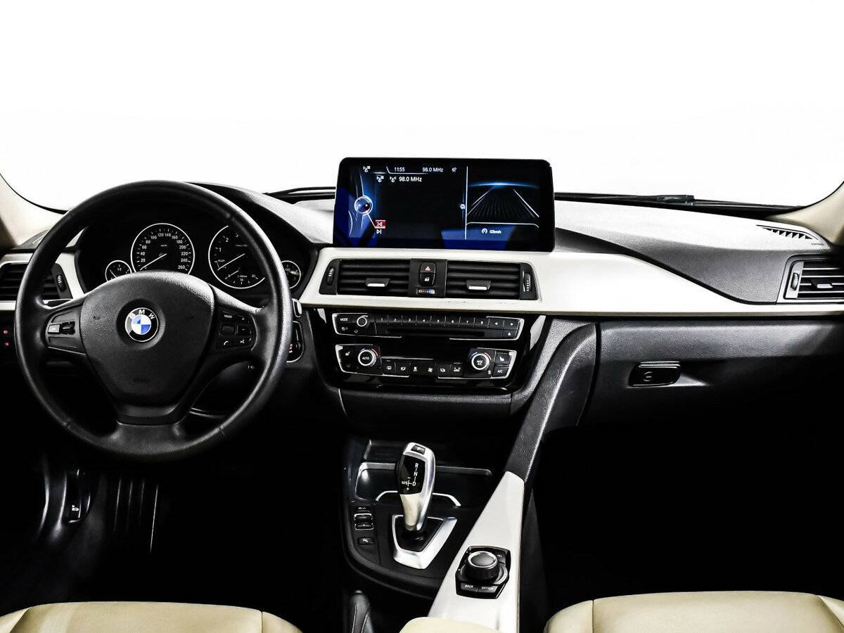 Купить BMW 3 серии 318i, 2015, 105 980 км, фото №11