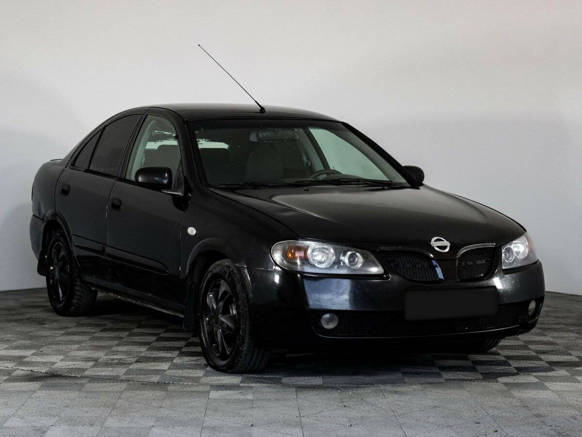 Nissan Almera