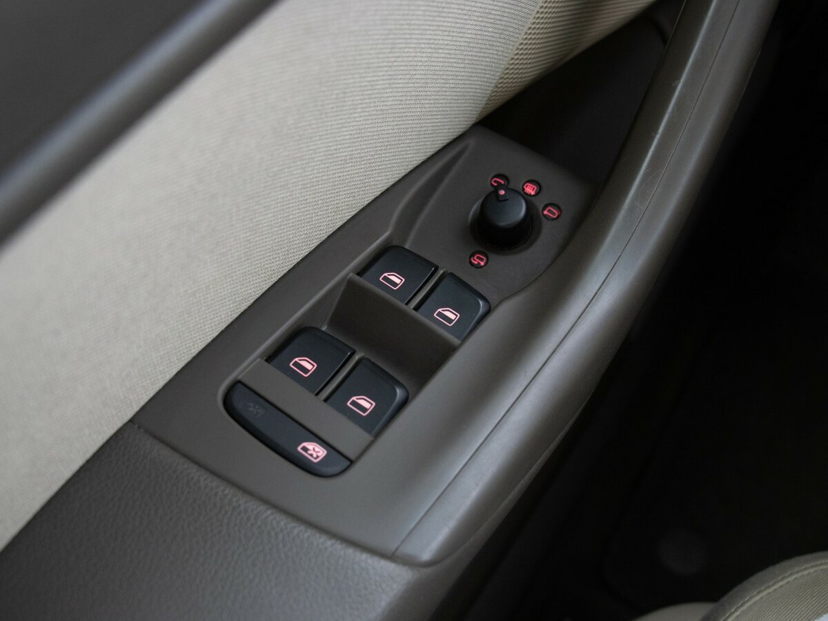 Купить Audi Q3 I (8U), 2013, 209 348 км, фото №15