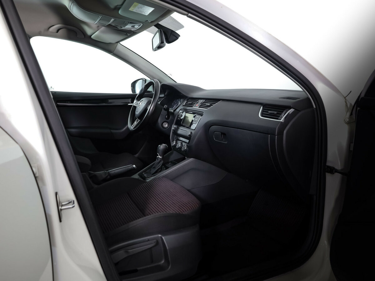 Купить Skoda Octavia III (A7), 2015, 210 089 км, фото №19