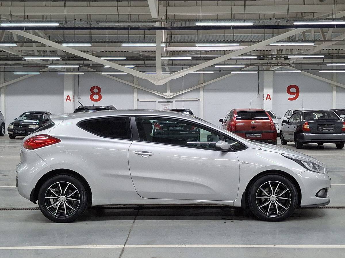 Купить Kia Ceed II, 2013, 187 209 км, фото №4