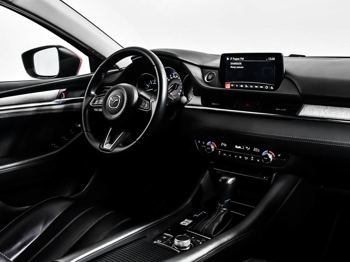 Mazda 6