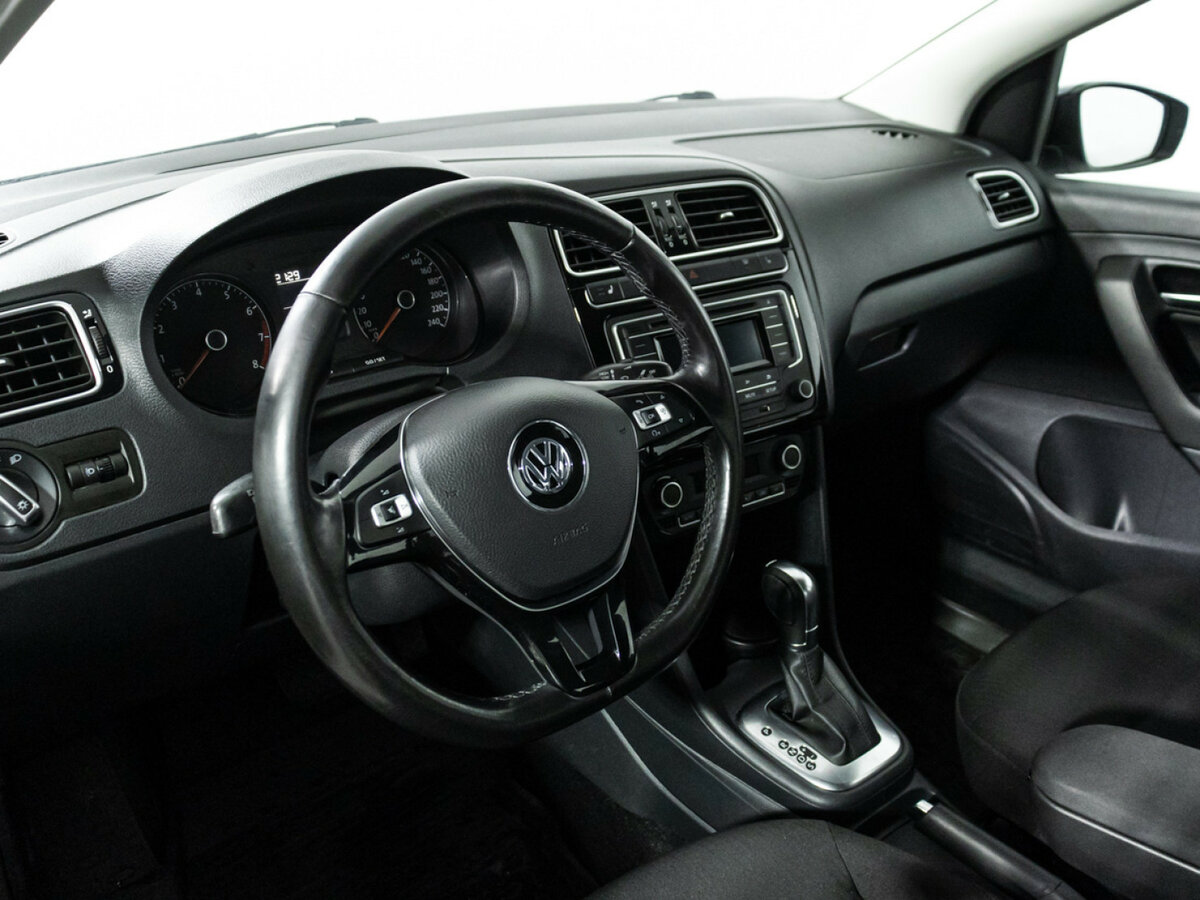 Купить Volkswagen Polo V Рестайлинг, 2017, 93 974 км, фото №11
