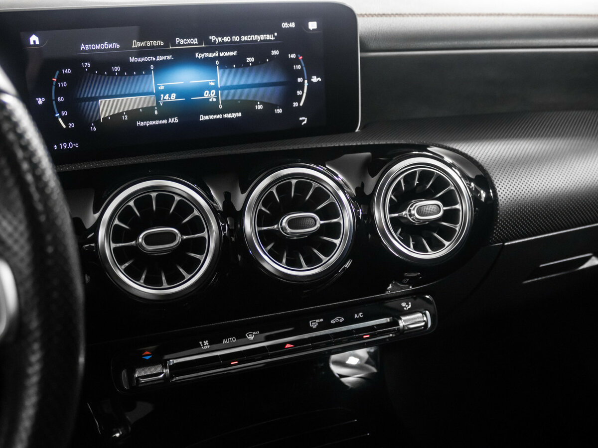 Купить Mercedes-Benz CLA 200 II (C118, X118), 2019, 52 125 км, фото №15