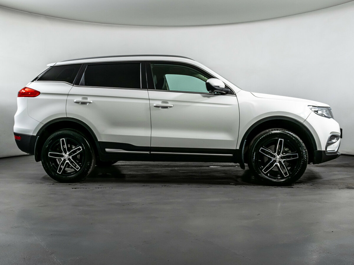 Купить Geely Atlas I, 2019, 117 000 км, фото №4