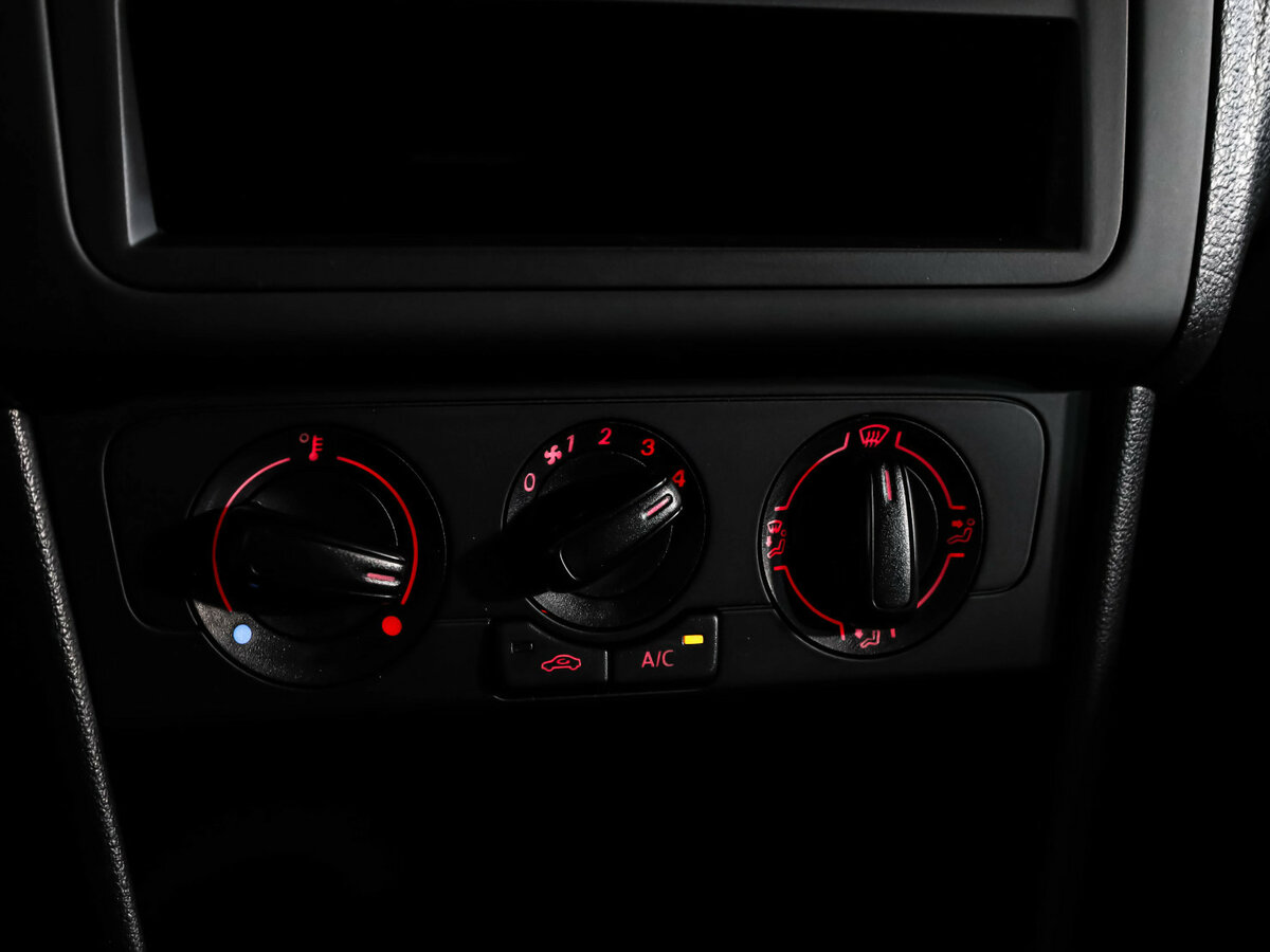 Купить Volkswagen Polo V Рестайлинг, 2018, 102 434 км, фото №11