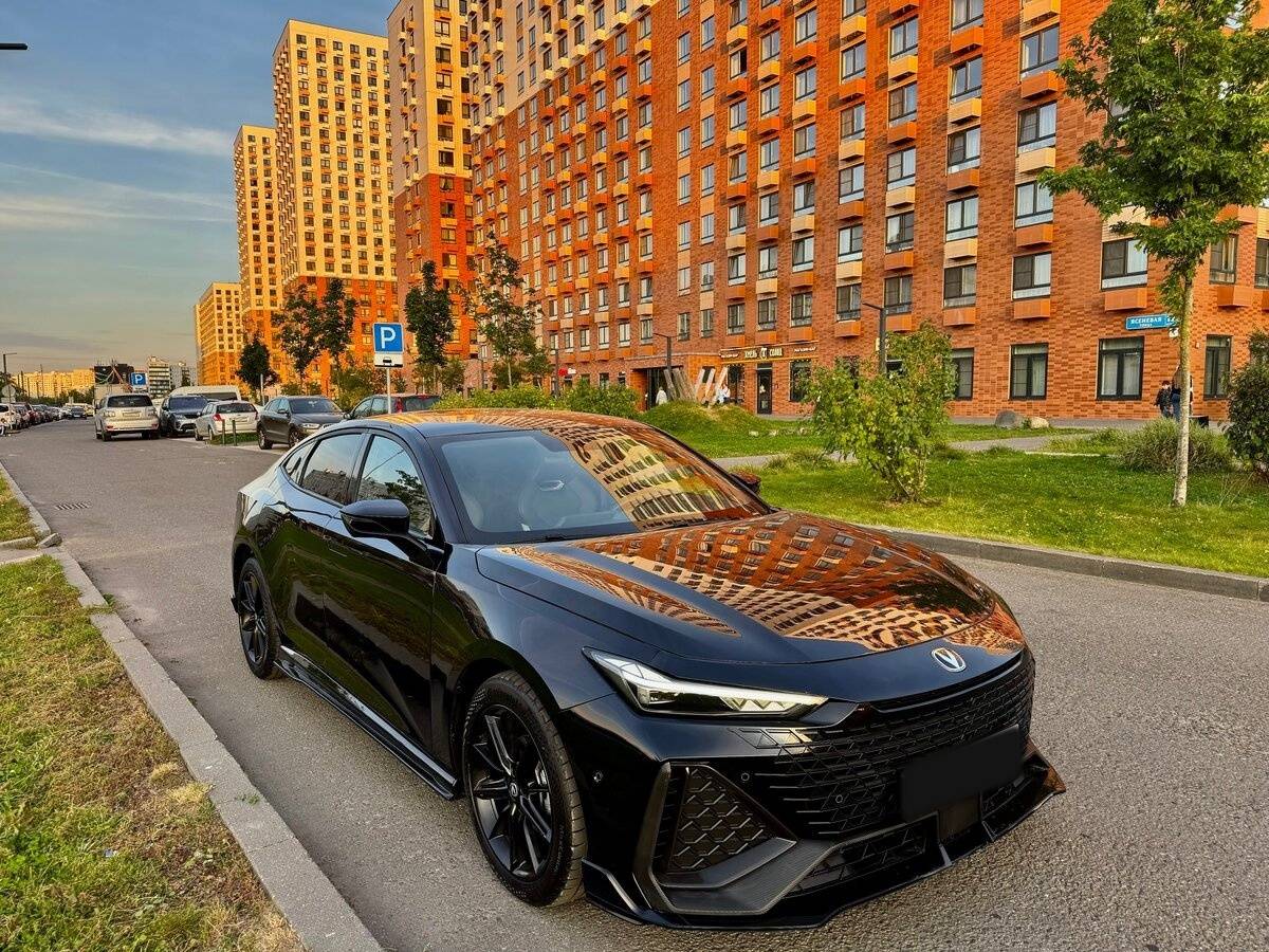 Changan UNI-V