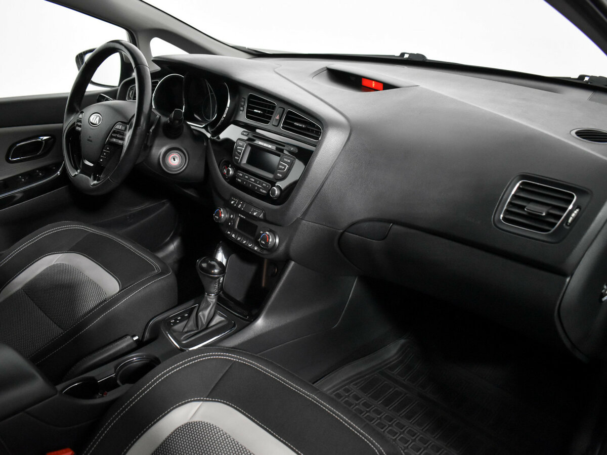Купить Kia Ceed II, 2012, 80 486 км, фото №12