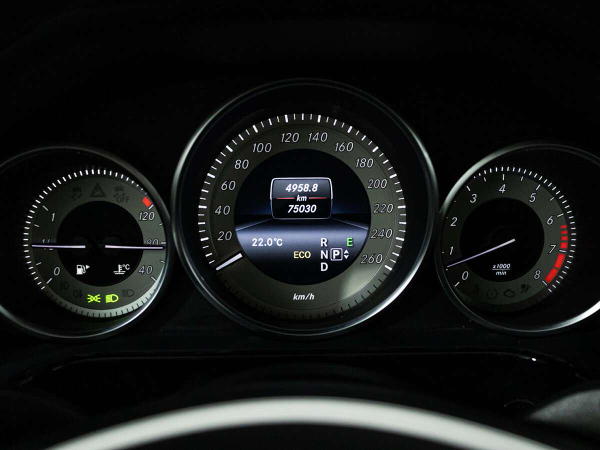 Купить Mercedes-Benz E-Класс 300 IV (W212, S212, C207) Рестайлинг, 2013, 75 028 км, фото №12