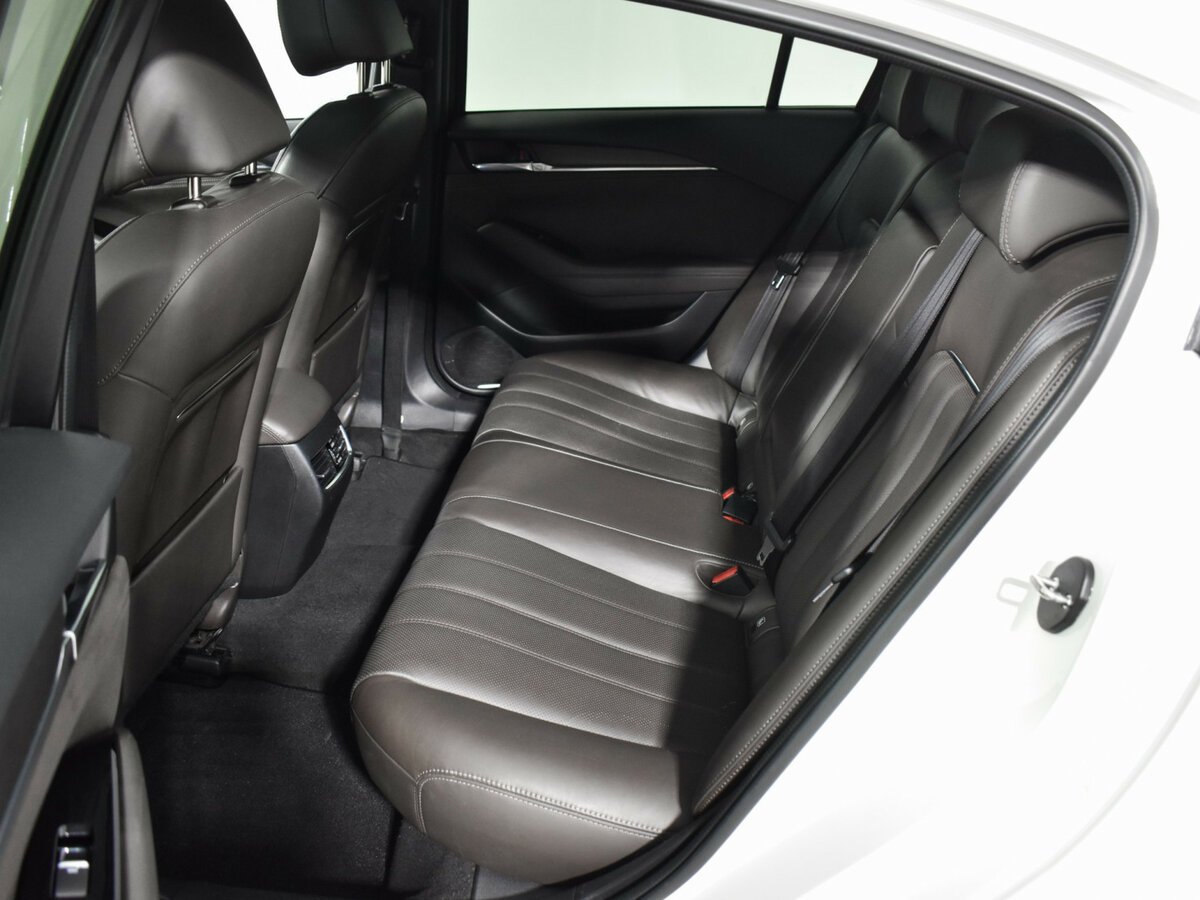 Купить Mazda 6 III (GJ) Рестайлинг 2, 2018, 94 310 км, фото №11