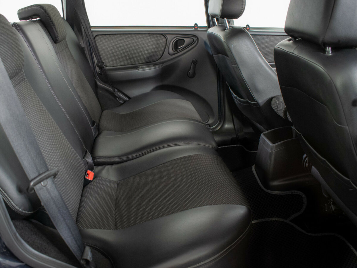 Купить Chevrolet Niva I Рестайлинг, 2012, 55 000 км, фото №8