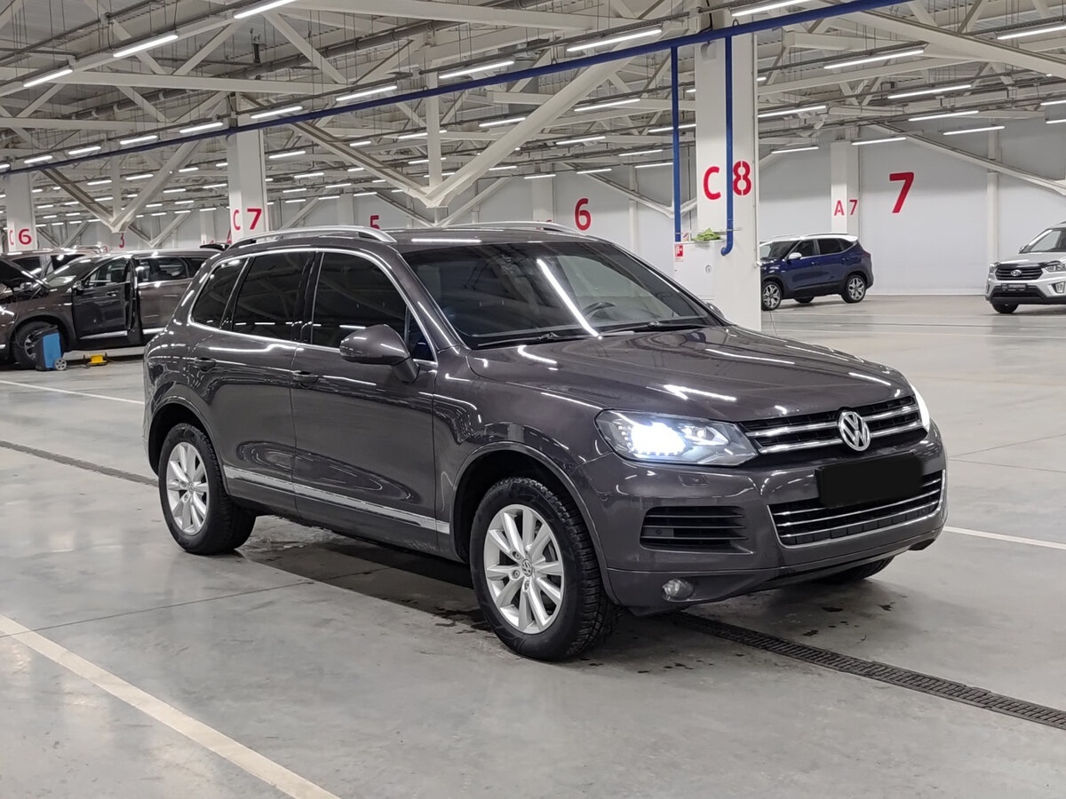 Volkswagen Touareg