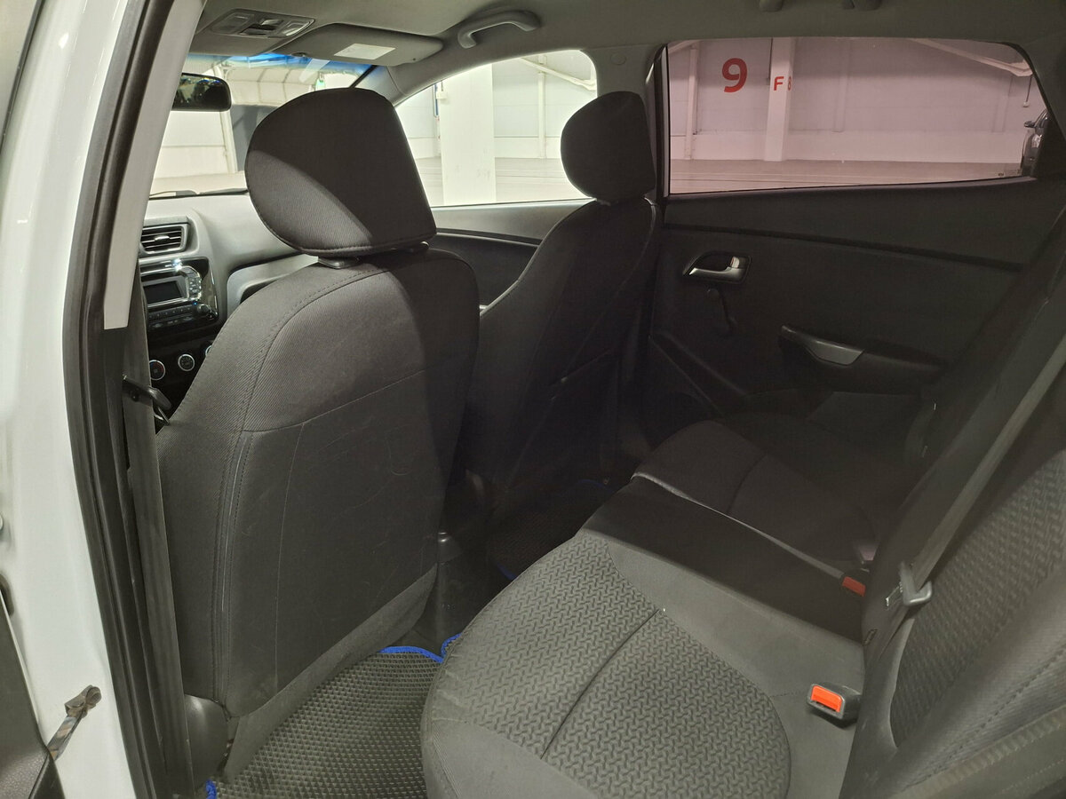 Купить Kia Rio III Рестайлинг, 2017, 126 521 км, фото №12