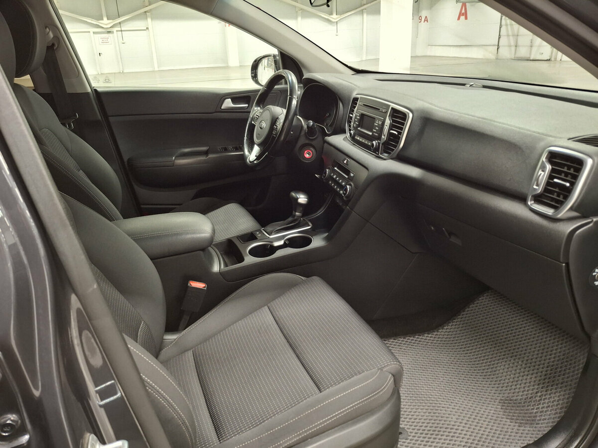 Купить Kia Sportage IV, 2018, 142 337 км, фото №11