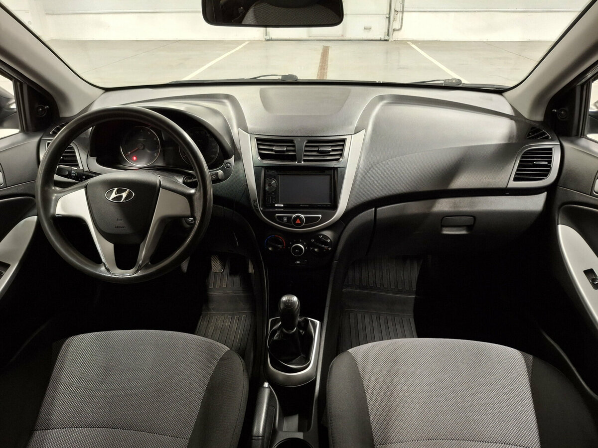 Купить Hyundai Solaris I, 2014, 291 865 км, фото №14