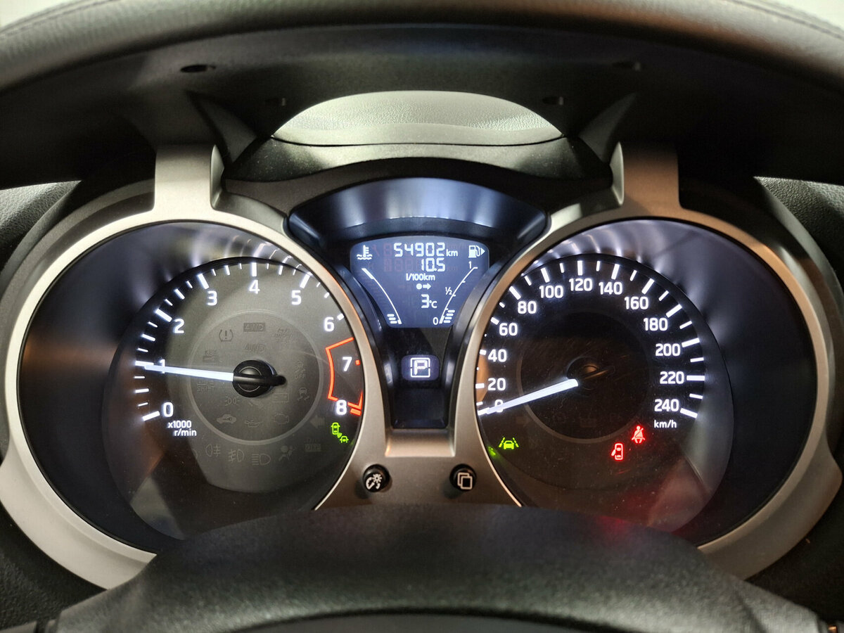 Купить Nissan Juke I Рестайлинг, 2018, 54 902 км, фото №13