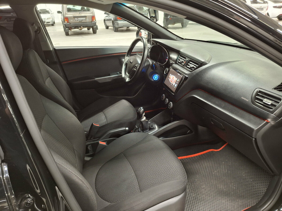 Купить Kia Rio III Рестайлинг, 2016, 179 131 км, фото №11