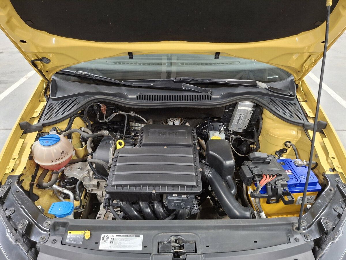 Купить Volkswagen Polo V Рестайлинг, 2017, 100 125 км, фото №9