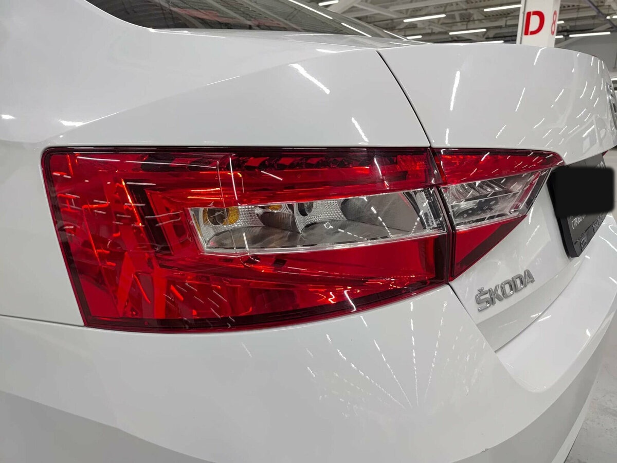 Купить Skoda Superb III, 2016, 244 516 км, фото №9