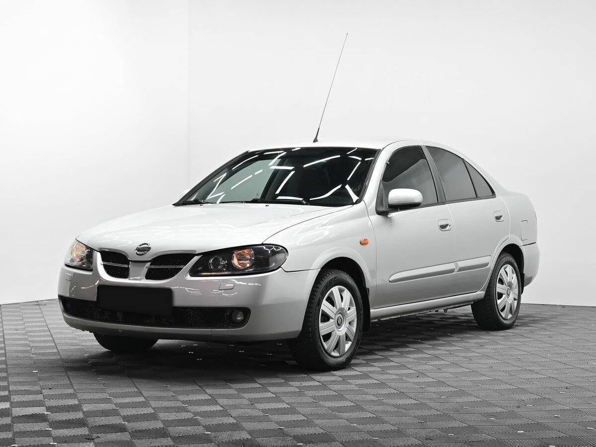 Nissan Almera