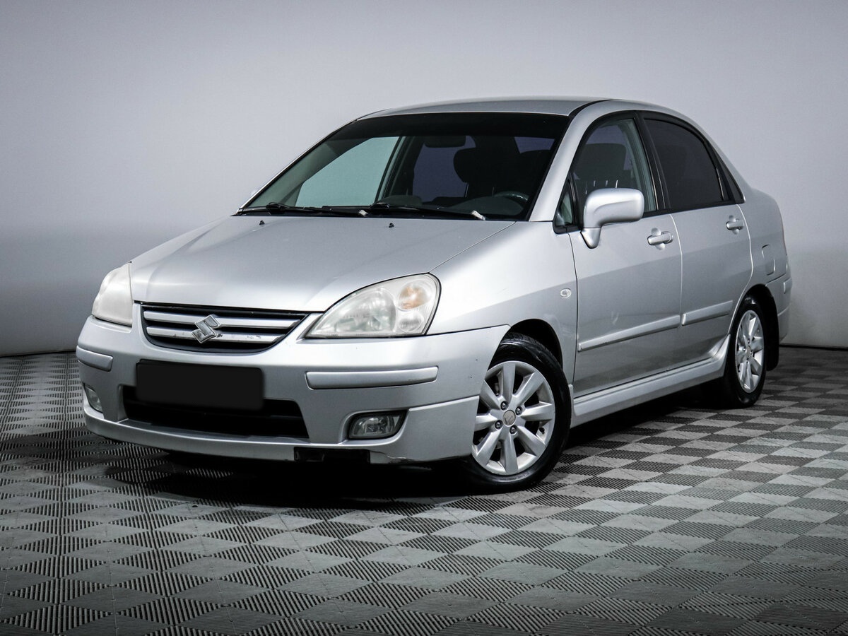 Suzuki Liana